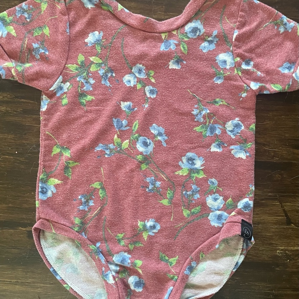 Little rangos 4T leotard